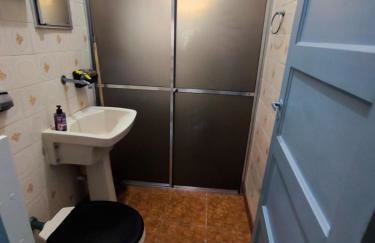 Apartamento Pé na Areia com Garagem no Centro Mongaguá - Foto 13