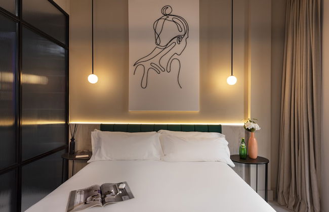 Coeo Peña Design Apartments - Photo 3