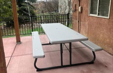 Picturesque Pueblo at Palmer Lake Sleeps 14 - Foto 34