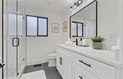 All-New Luxe Stay Views, Sauna & Hot Tub villa - Foto 46