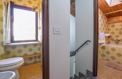 2 Bedroom Stunning Home In Pont-Saint-Martin - Foto 25