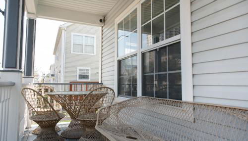 AMAZING!!!! Luxury 5BR, Steps to beach and Fun! Fully Renovated Beach house! - Foto 4