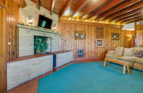 'Ledge Lodge' Burkesville Getaway: Pool & Views! - Foto 9