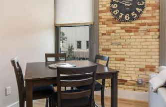 Golden Lofts Unit 4 Downtown Traverse City 2BD 2BA - Foto 12