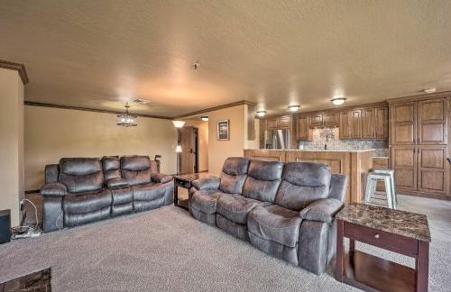 Golf Course and Lake Views Cozy Afton Condo! - Foto 5