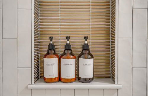 Stadium Luxe Retreat- Walking Distance to AT&T Sta - Foto 32