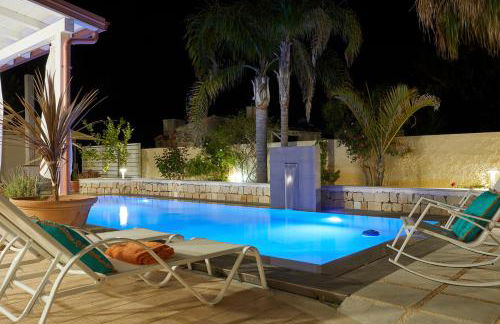 Villa Zamia con piscina - Foto 35