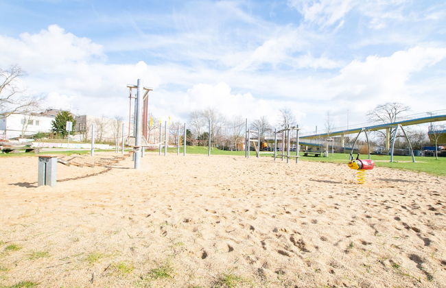 Airport 3 Room Apartment - Foto 16