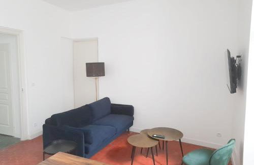 Bright and modern 3-bedroom apartment, 90m2 with Air condition, in Beziers - Photo 6