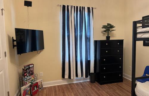 Colorful home sleeps up to 8 - Foto 38