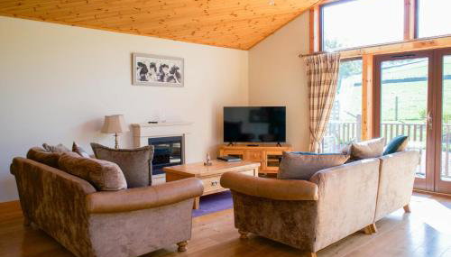 Plum Tree Lodge - Photo 5