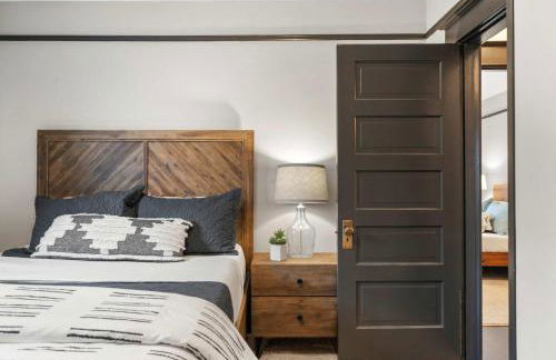 Stay Portland - Fresh Belmont Charmer - 95 WalkScore - Photo 29