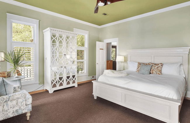 30A Grayt'n Greatful by Avantstay Charming Home+cottage, Walk to Western Lake - Foto 18