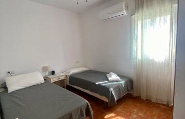Duplex con terraza en Agua Amarga - Photo 7