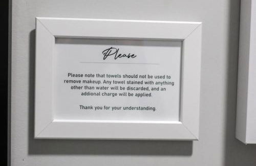 8BR 4BA Home Near NYC -Sleeps 16 - Foto 60