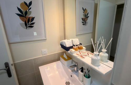 Family's house - Villa proche de la vallée village et Disneyland paris ,2 parkings, air condition - Photo 34