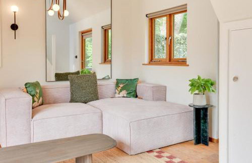 Beech Cottage - one bedroom retreat with hot tub - Foto 16