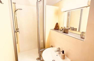 Wunderschönes Apartment mit Bademantelgang zur Wohlfühltherme - Foto 21