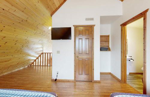 Steps to Three Bears Resort! Outdoorsy Escape - Foto 22