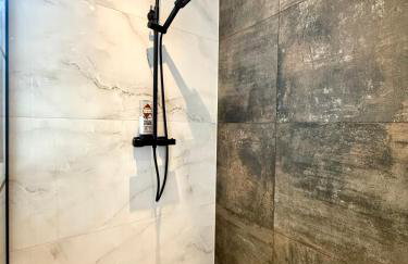 Stylish 2BR - Sleeps 6 - Central Stourbridge Gem - Foto 27