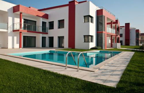 Bica, luxury heated penthouse with jacuzzi and large terrace in Baleal - Foto 24