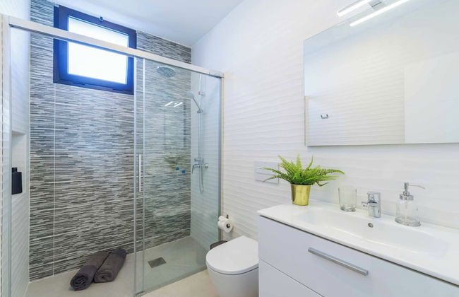 Villa Colina - Photo 28