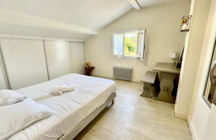 Le refuge, Wifi, Parking privé, Proche Limoges, terrasse, jardin - Foto 15