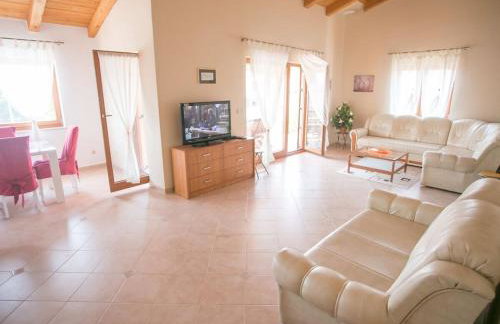 Holiday home in Pore with swimming pool - Photo 21