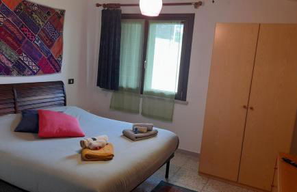 Entire apartment in Panoramic Villa with Bathtub - Photo 26