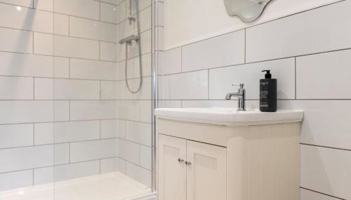 Millbank Farm Cottage - Foto 3, Shower