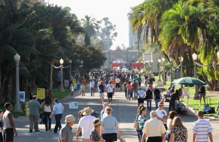 Entire Private Home with 4 Bedrooms 3 Bathrooms, King Bed, Big Yard, Prime Area, Ranch Style, Available Now - Photo 72