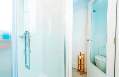 Be Mate Gran Vía Suites - Photo 106