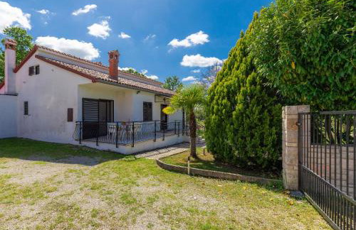 Holiday Home Dora by Interhome - Photo 57