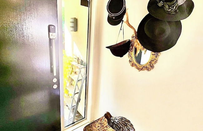 Lyttelton Boatique House - Photo 65