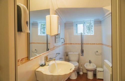 Casa de Campo Alborada - Ribeira Sacra -7 baños - Finca privada - Foto 15