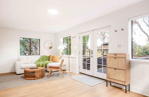 Serene Japanese Retreat w Sauna & Hot Tub Escape - Foto 13