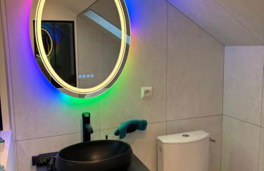 GAME ZONE Maison Unique hyper centre ville, proche toutes commodités - Foto 38