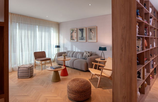 Staybridge Suites Dubai Financial Centre by IHG - Photo 3