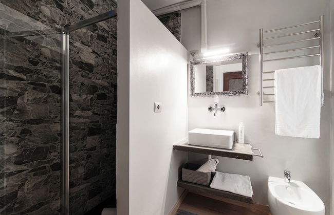 Love Corner - Foto 9