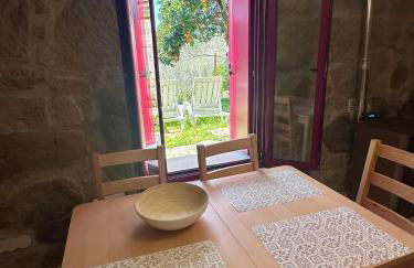 Nascente home place in nature next to a waterfall - Foto 12