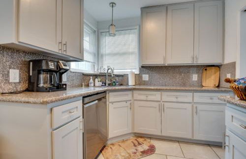 Inglewood Vacation Rental 2 Mi to Sofi Stadium - Photo 7