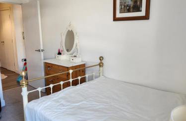 Tower Bridge - Saint Katherine's Dock - Foto 1