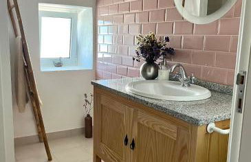 Casa rústica com terraço e jardim - Foto 15