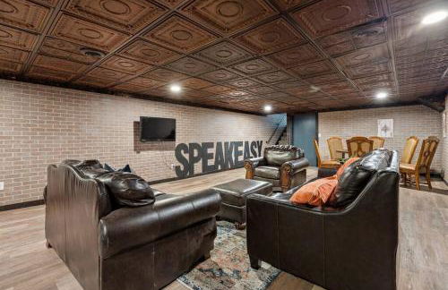 12,700 sf 8 Room Mansion on 18 acres - Foto 42