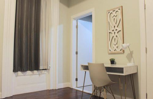 RARE 1BR Apt with Character GREAT Location! - Foto 24