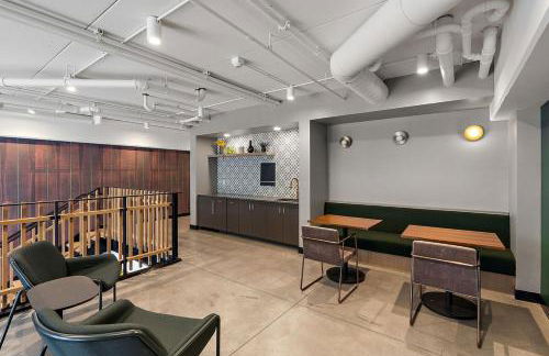 W513 Cozy & Chic 1Bd In Downtown Minneapolis, Minutes From Minneapolis Convention Center & US Bank Arena - Foto 21