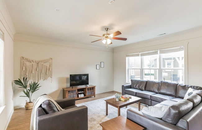 Texas State Sanctuary With Massive Pool Oasis - Foto 1