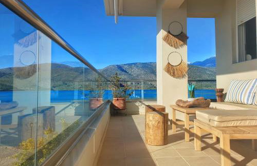 Boho Beach House in Itea-Delphi - Photo 1