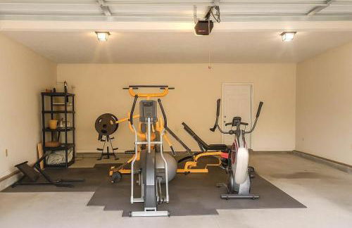 Exquisite 5-BR Estate on 7 Acres with Private Pond - Foto 36