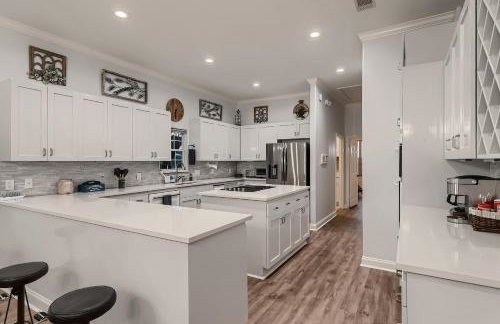 Gorgeous 10 Acre Estate POOL HOT TUB GAME ROOM - Foto 6